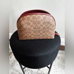 Coach Julienne Cosmetic Case 22 in Signature Coded Canvas Julian